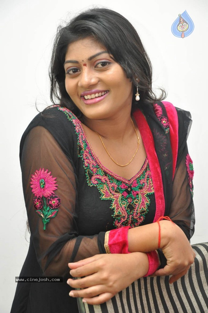 Soumya New Stills - 1 / 38 photos