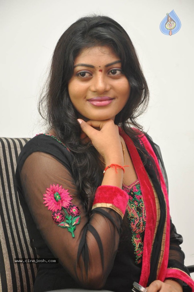 Soumya New Stills - 36 / 38 photos