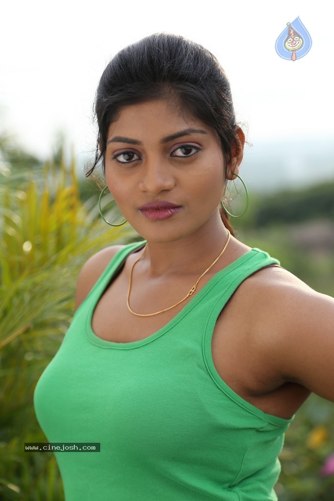 Sowmya Hot Photos - 28 / 44 photos