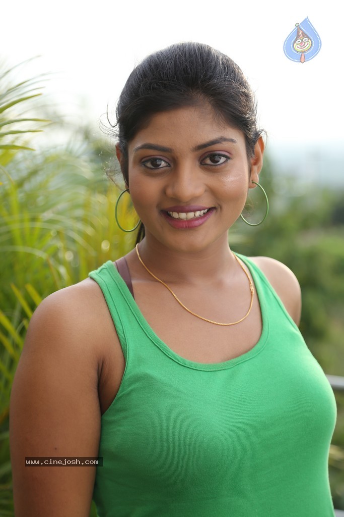 Sowmya Hot Photos - 41 / 44 photos