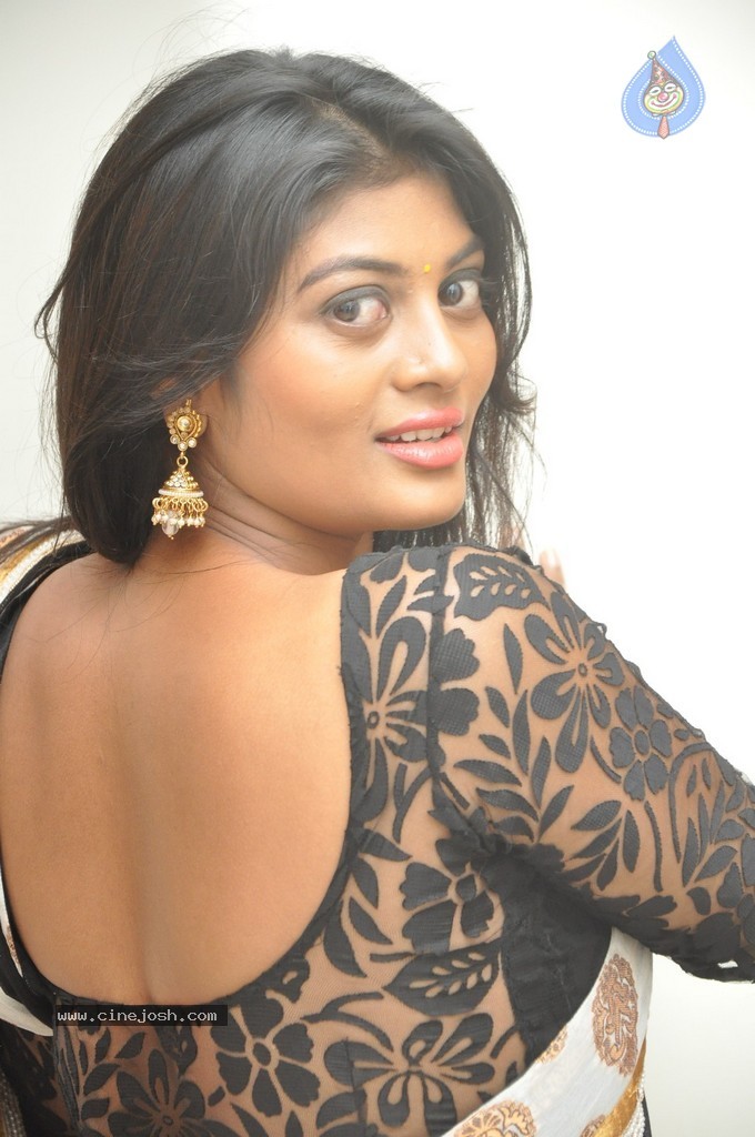 Sowmya Latest Pics - 60 / 65 photos