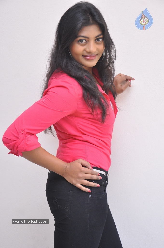 Sowmya Latest Pics - 6 / 56 photos