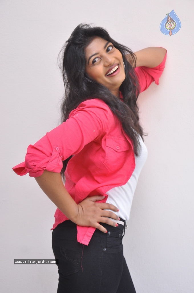 Sowmya Latest Pics - 40 / 56 photos