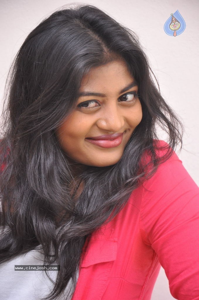 Sowmya Latest Pics - 49 / 56 photos