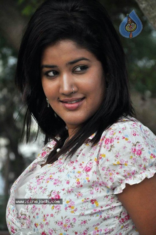 Sowmya New Stills - 2 / 68 photos