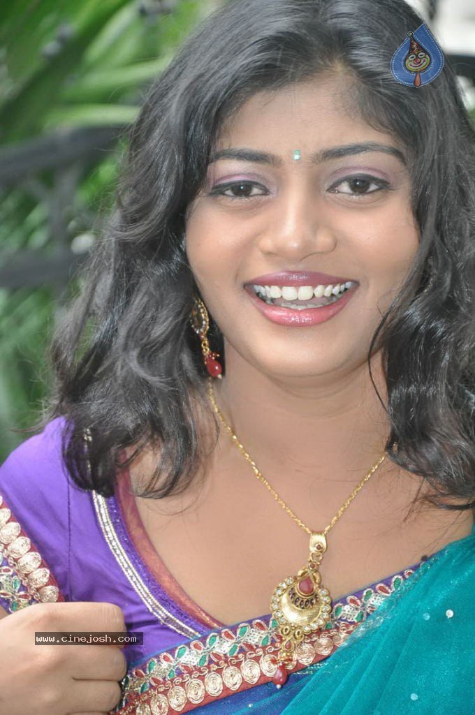 Sowmya Stills - 33 / 38 photos