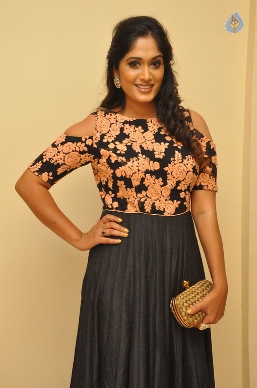 Sowmya Venugopal Photos - 29 / 36 photos