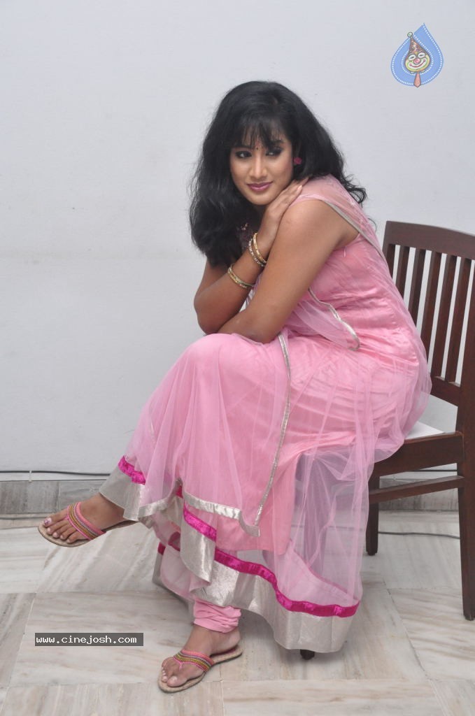 Sravani New Stills  - 11 / 54 photos