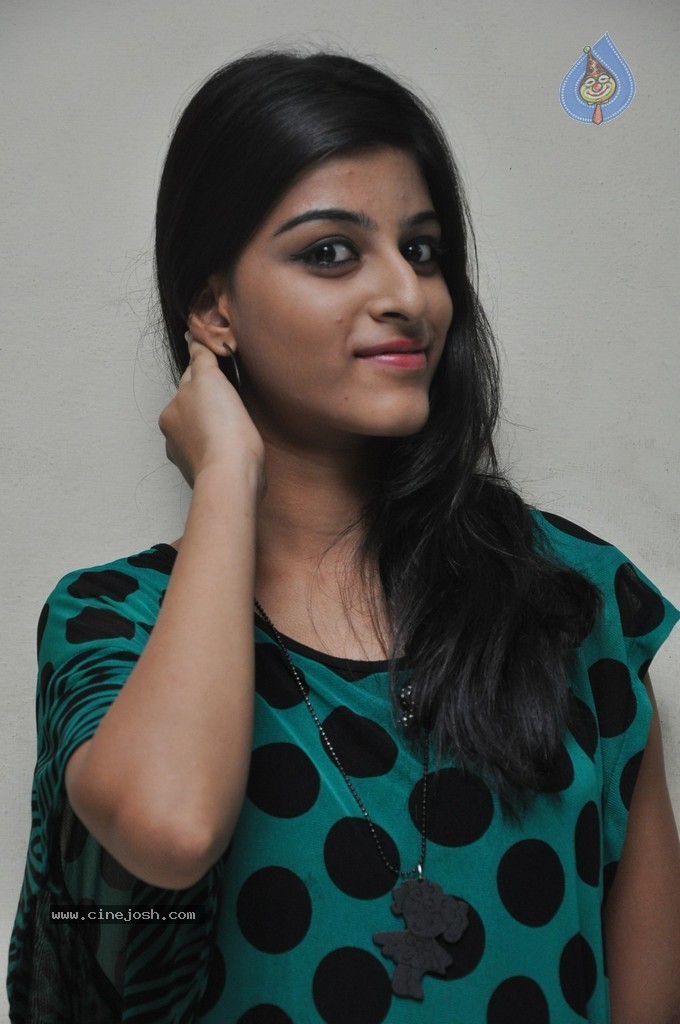 Sravani New Stills - Photo 37 Of 86