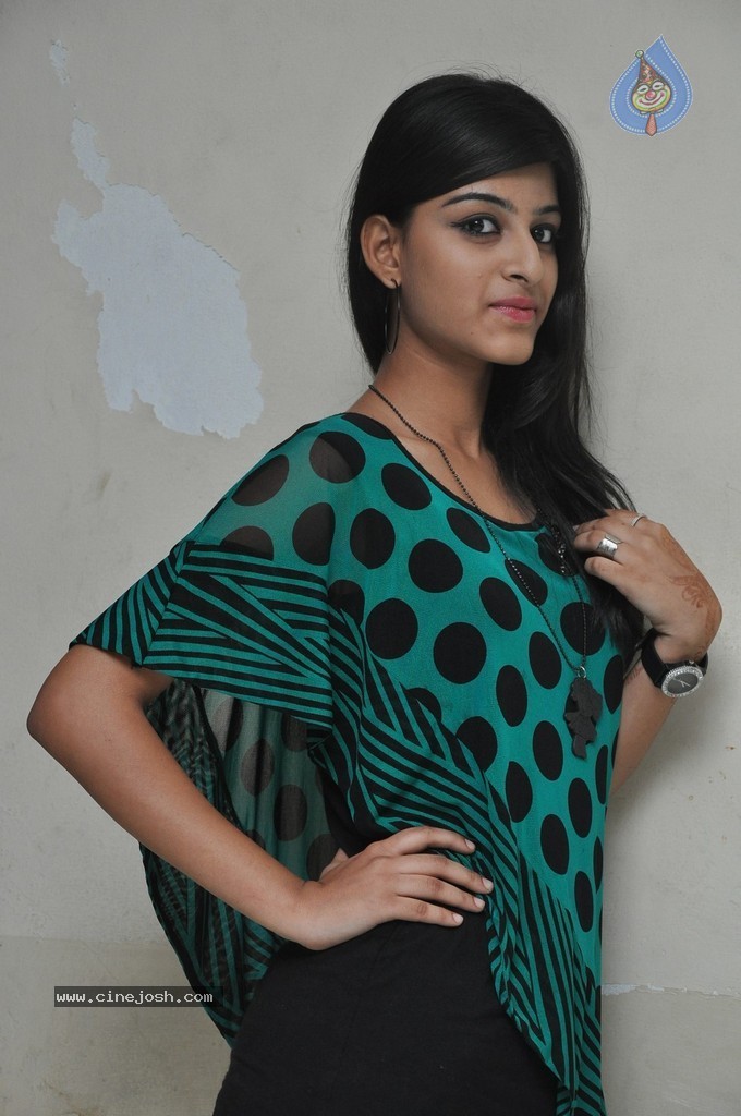 Sravani New Stills - Photo 48 Of 86