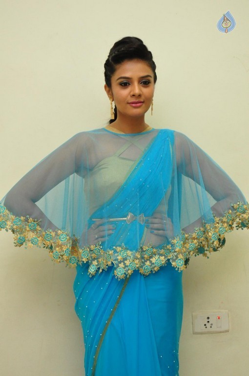 Sreemukhi Latest Pics - 19 / 29 photos