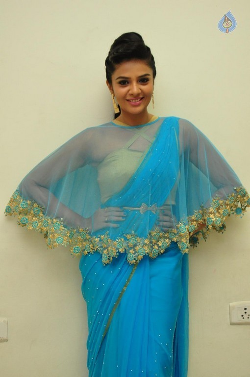 Sreemukhi Latest Pics - 20 / 29 photos