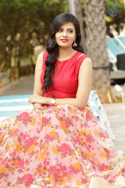 Sreemukhi clearance long frocks