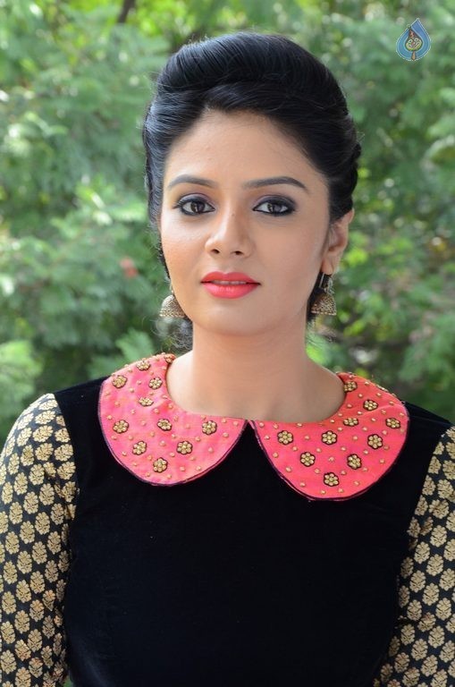 Sreemukhi Latest Pics - 1 / 60 photos