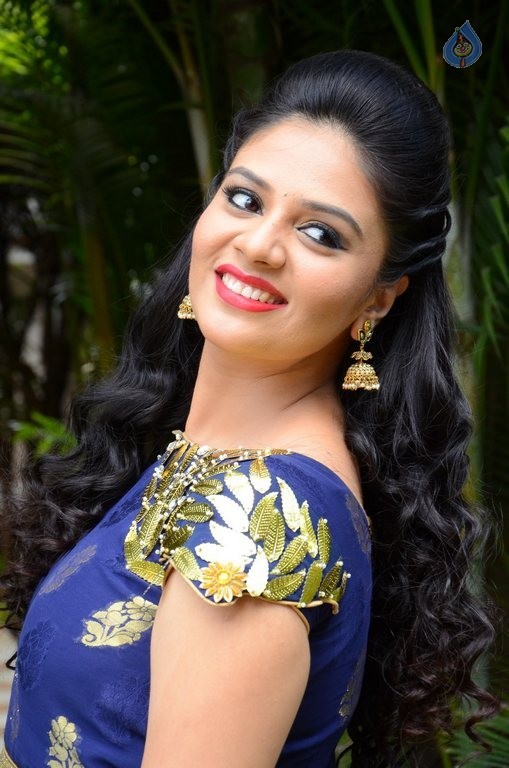 Sreemukhi New Photos - 43 / 61 photos