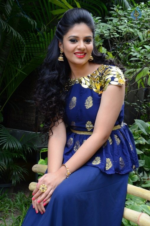 Sreemukhi New Photos - 52 / 61 photos