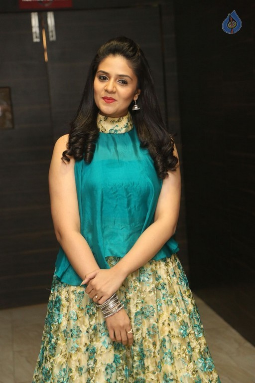 Sreemukhi Photos - 27 / 60 photos