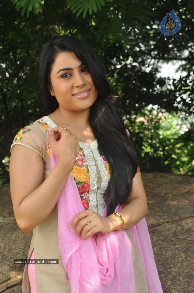 Sri Bhoomika Stills - 7 / 54 photos