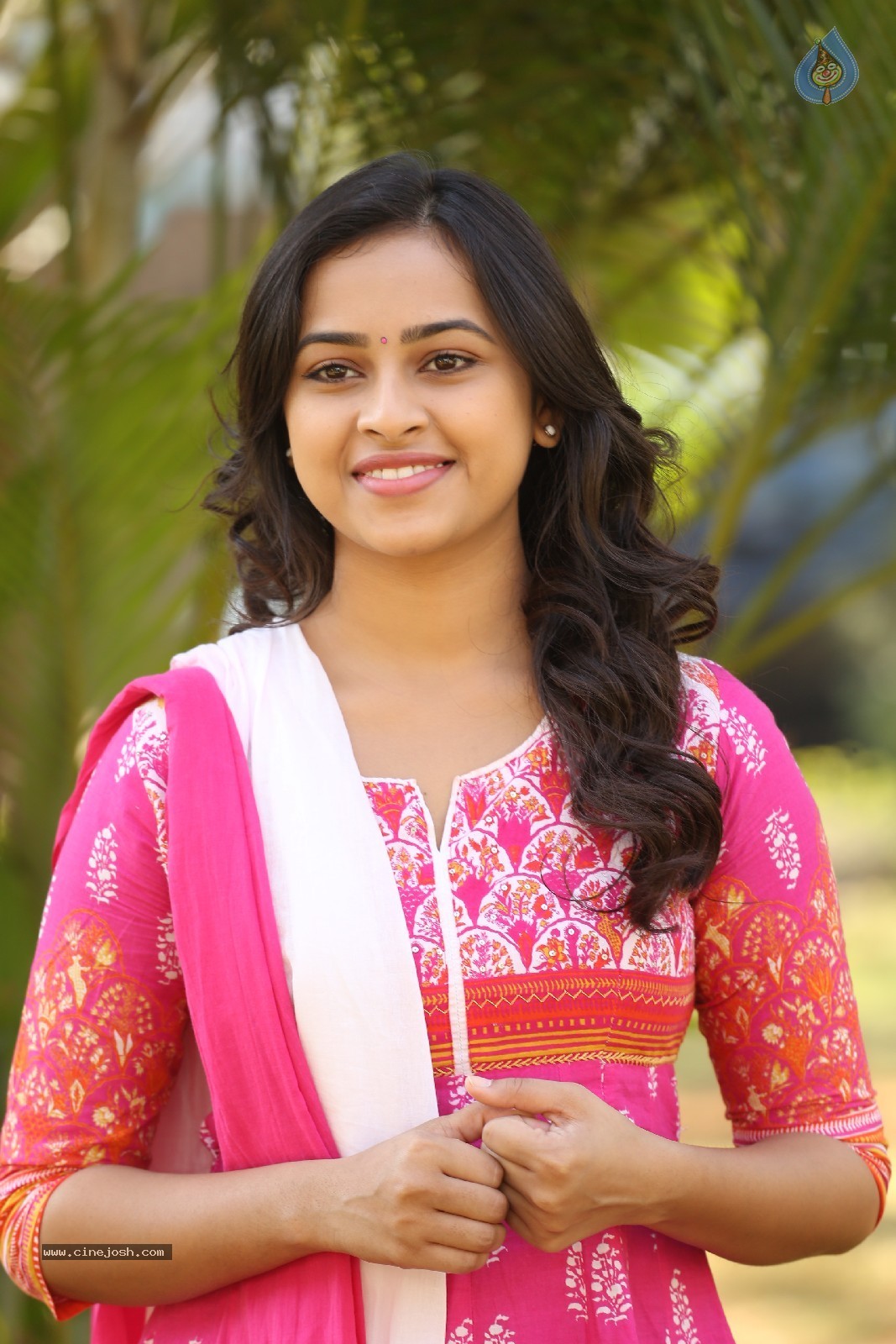 Sri Divya Photos - 27 / 54 photos