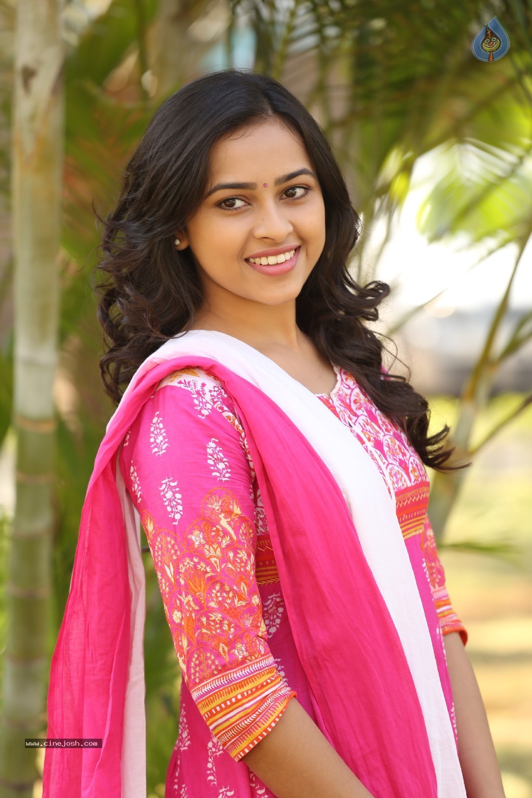 Sri Divya Photos - Photo 34 of 54