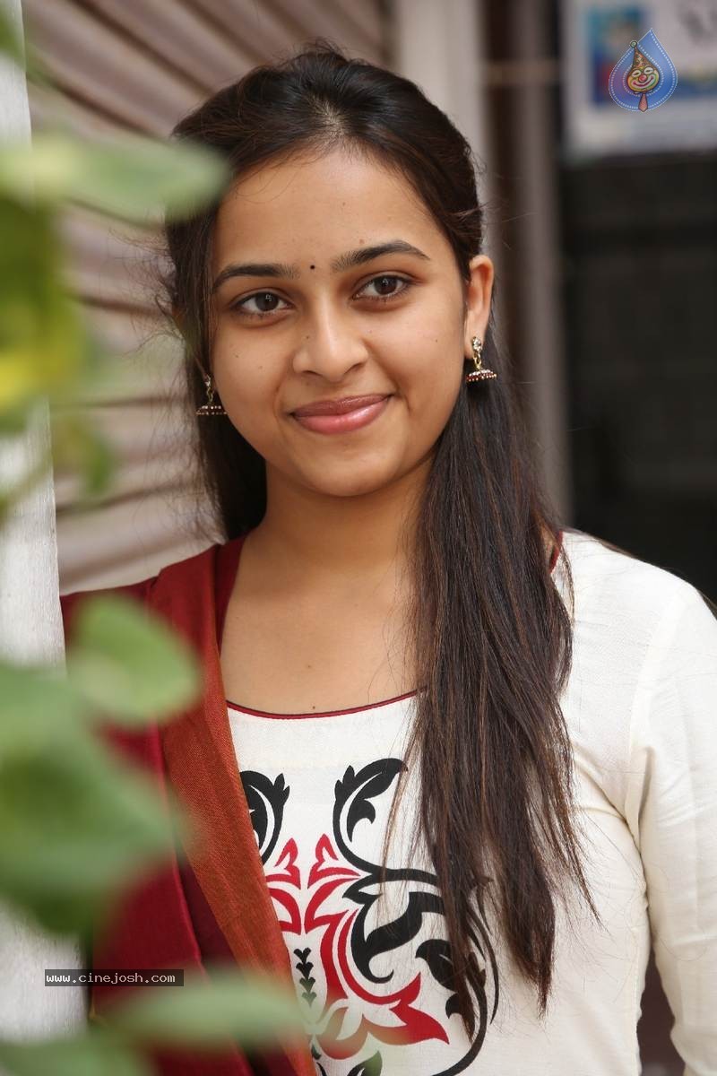 Sri Divya Photos - 49 / 50 photos