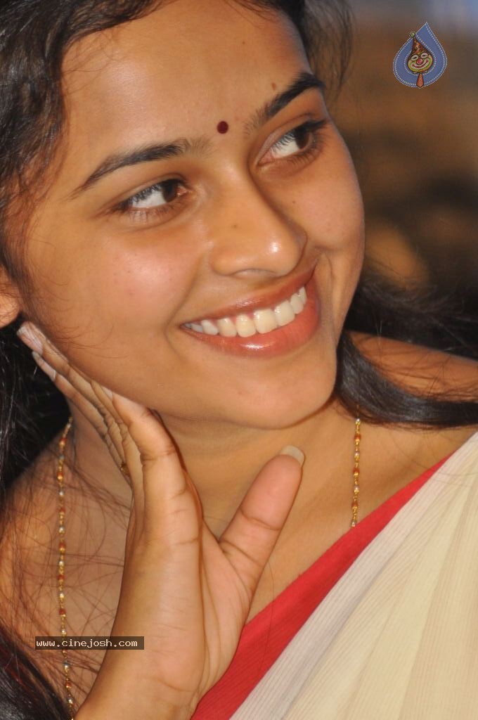 Sri Divya Stills - 4 / 53 photos