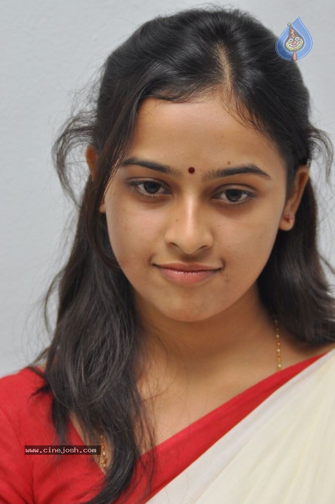 Sri Divya Stills - 45 / 53 photos