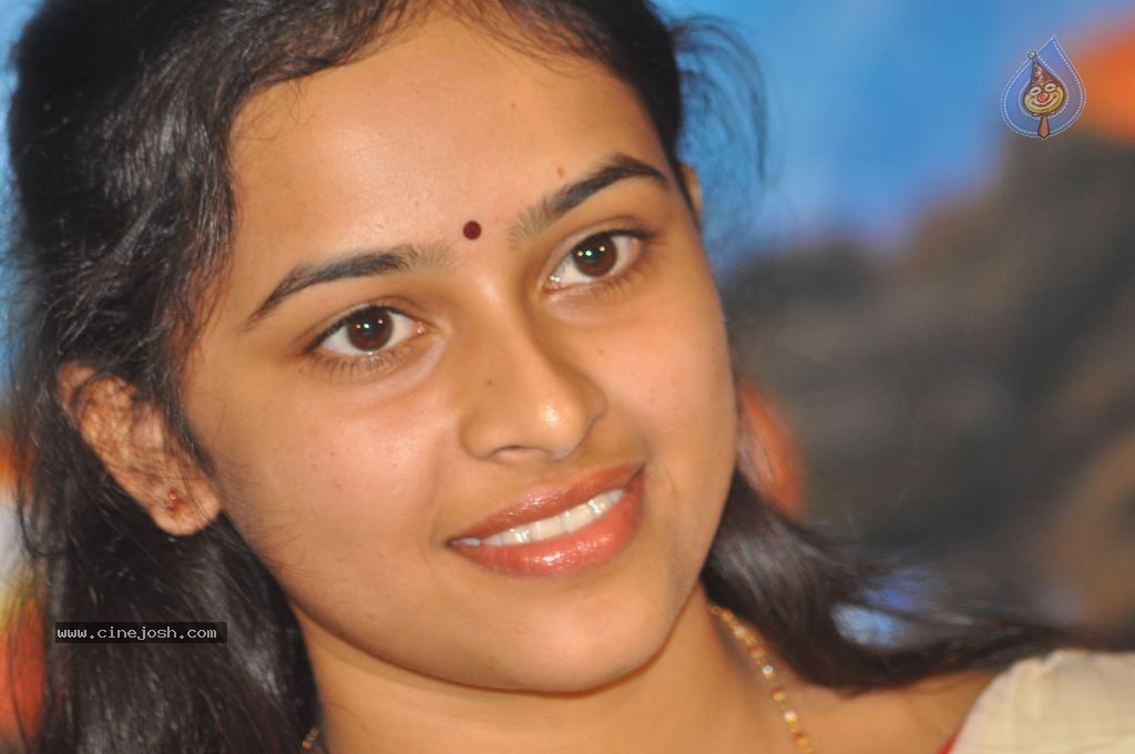 Sri Divya Tamil Actress Xnxx - Sri Divya Stills - Photo 52 of 53