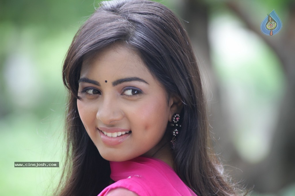 Srushti New Stills - 40 / 54 photos