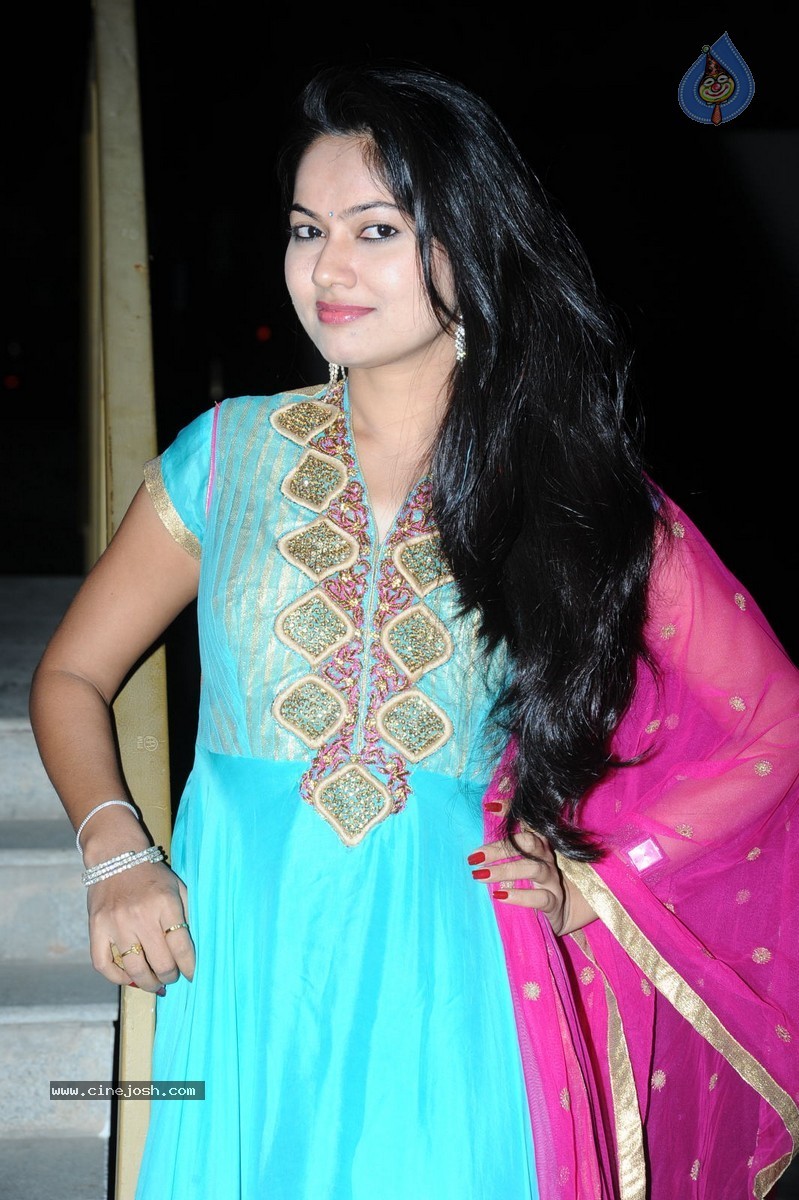 Suhasini New Stills - 26 / 64 photos