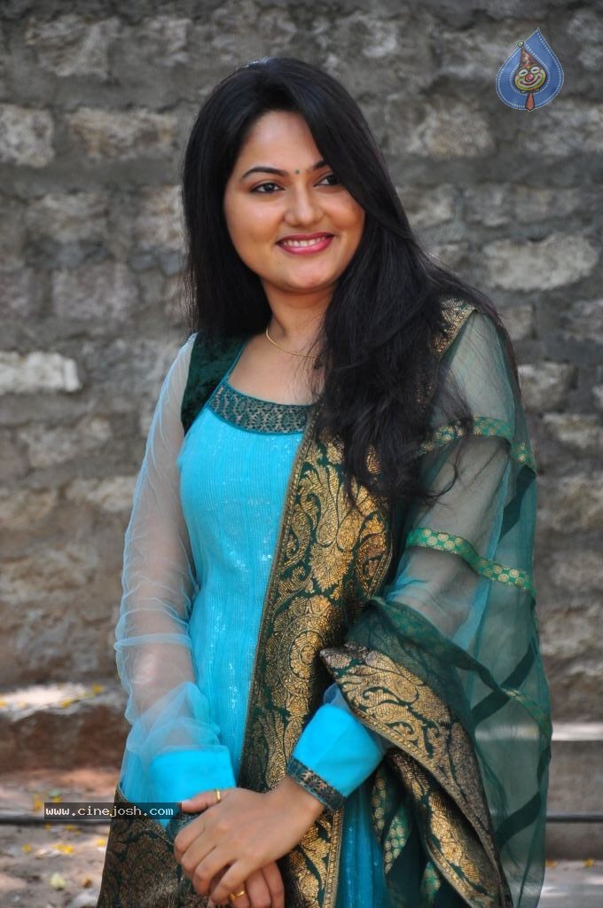 Suhasini New Stills - 64 / 75 photos