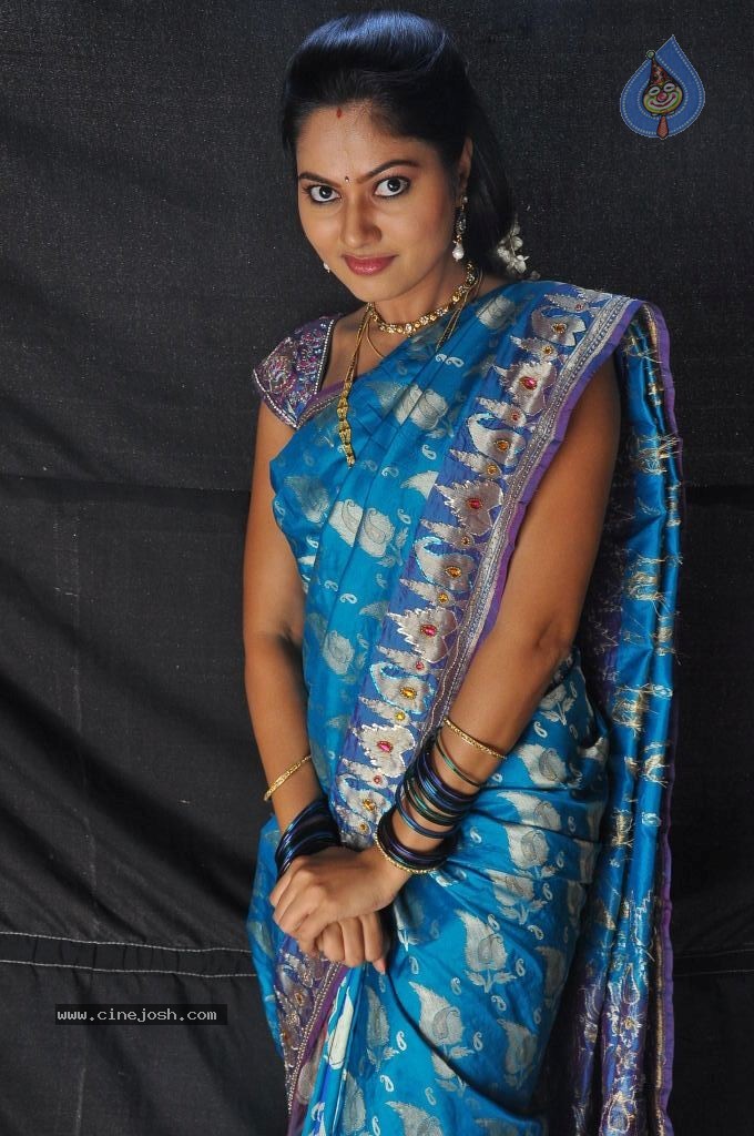 Suhasini Stills - 24 / 108 photos