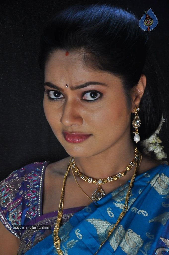 Suhasini Stills - 63 / 108 photos