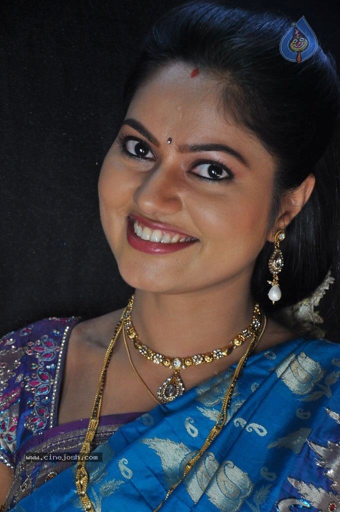 Suhasini Stills - 88 / 108 photos