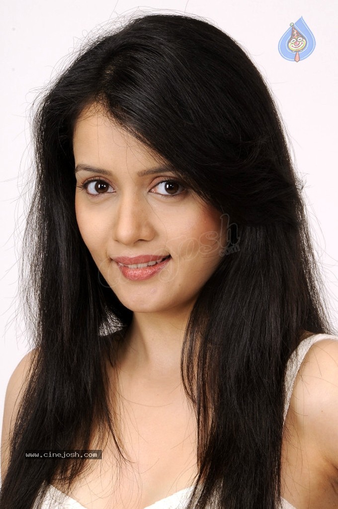 Sulagna Hot Stills - 5 / 84 photos