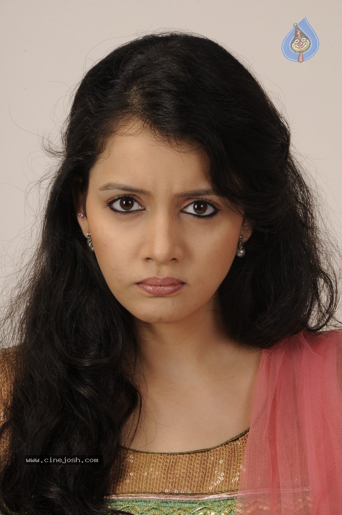 Sulagna New Stills - 53 / 89 photos