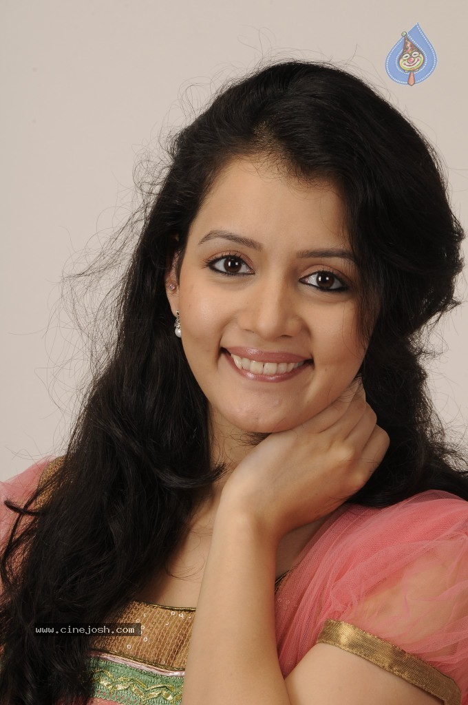 Sulagna New Stills - 65 / 89 photos