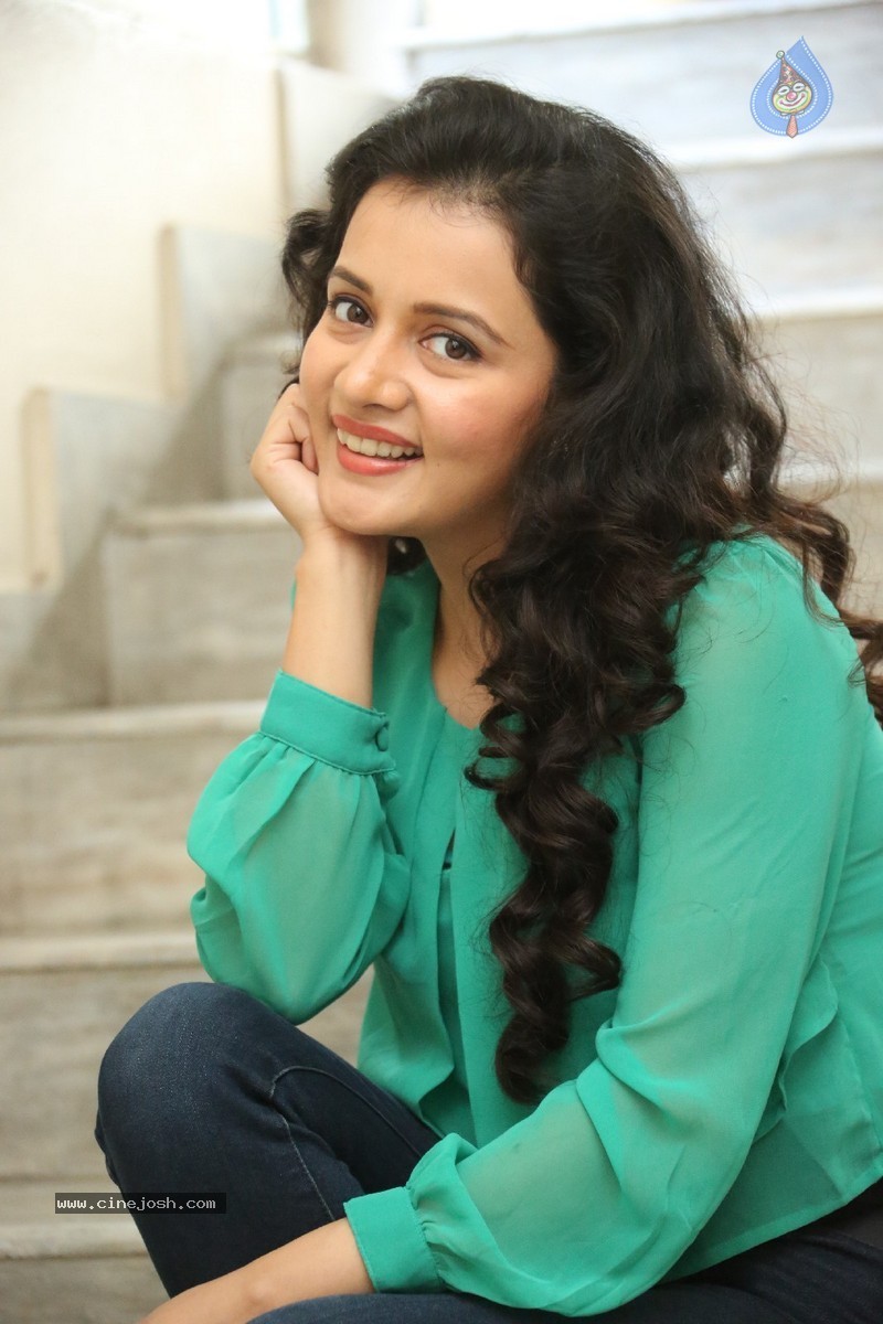 Sulagna Panigrahi Stills - 24 / 123 photos