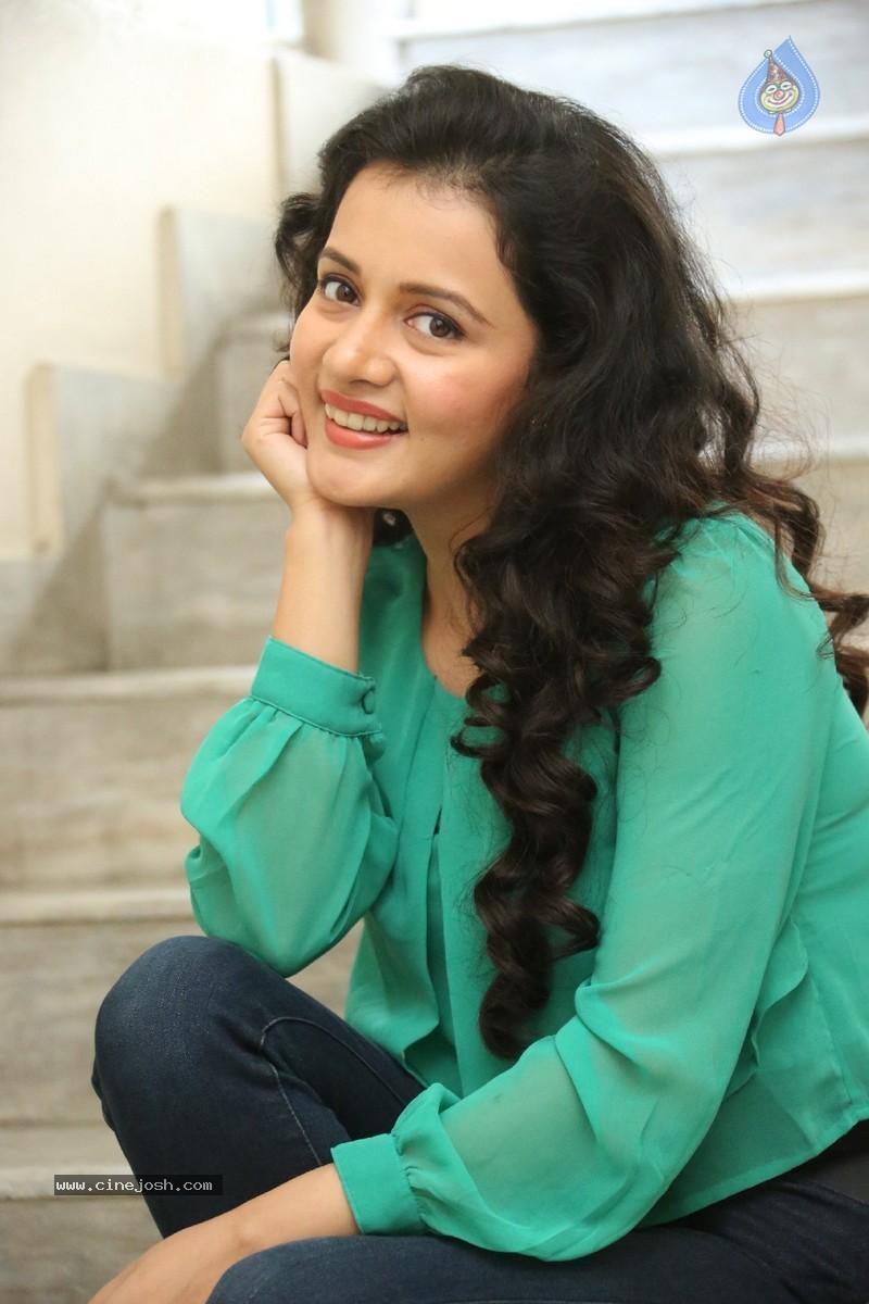 Sulagna Panigrahi Stills - 33 / 123 photos