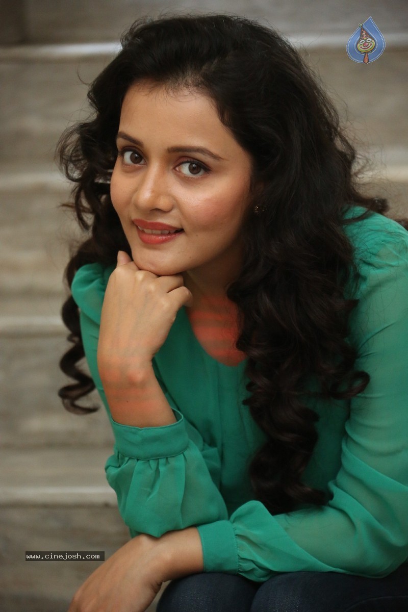 Sulagna Panigrahi Stills - 71 / 123 photos