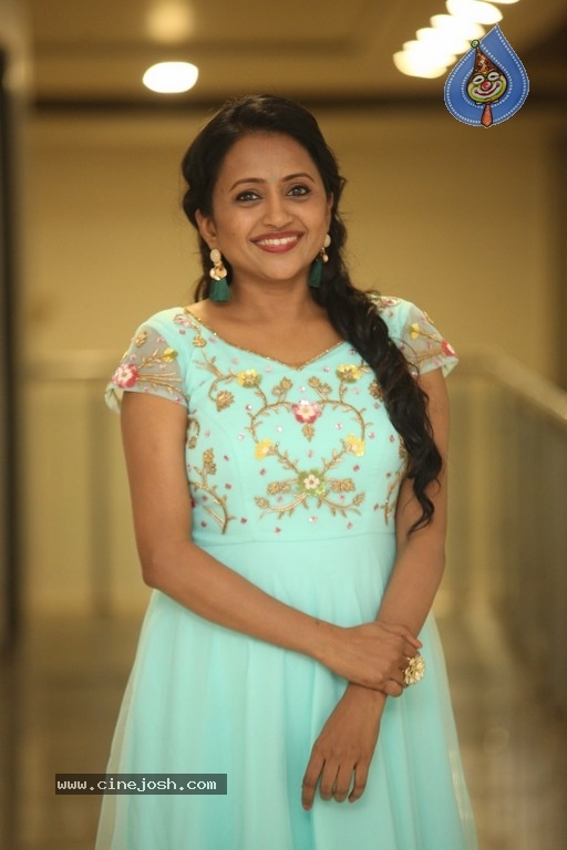 Suma Kanakala Pics - 9 / 12 photos