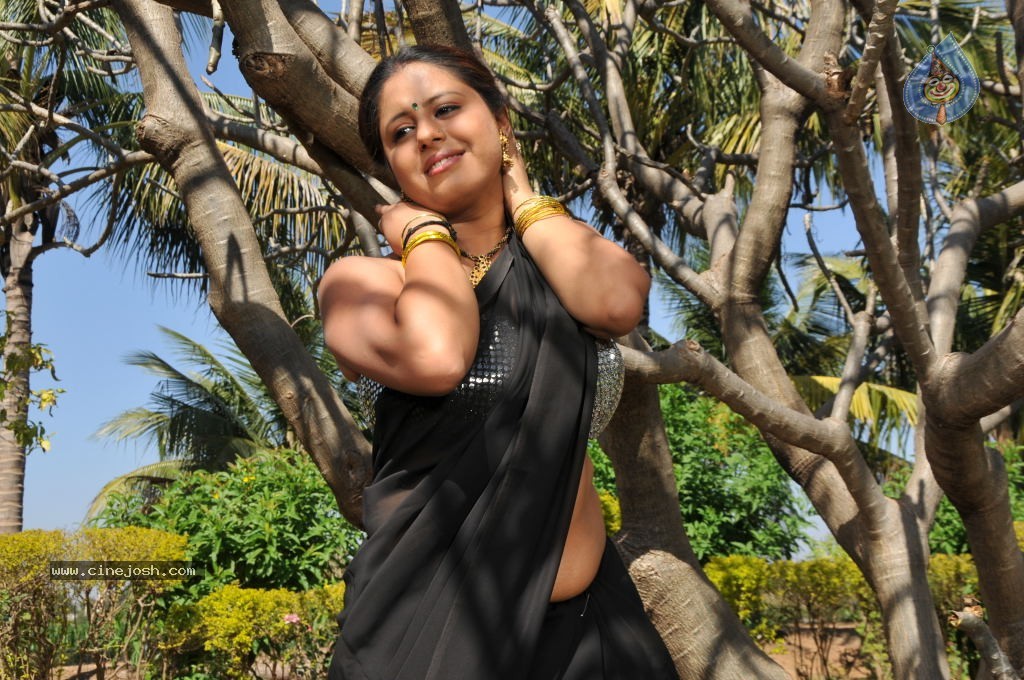 Sunakshi Hot Gallery - 62 / 111 photos