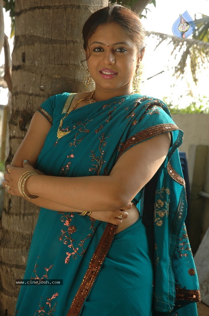 Sunakshi Hot Gallery - 63 / 111 photos