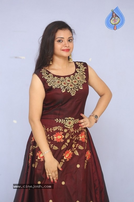 Supraja New Photos - 11 / 17 photos