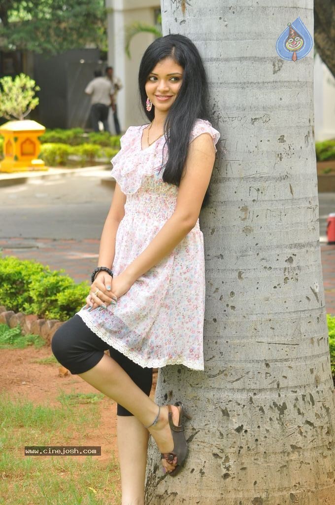 Supraja New Stills - 1 / 59 photos