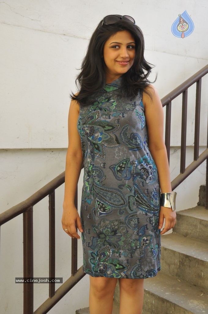 Supriya Shailaja Gallery - 6 / 42 photos