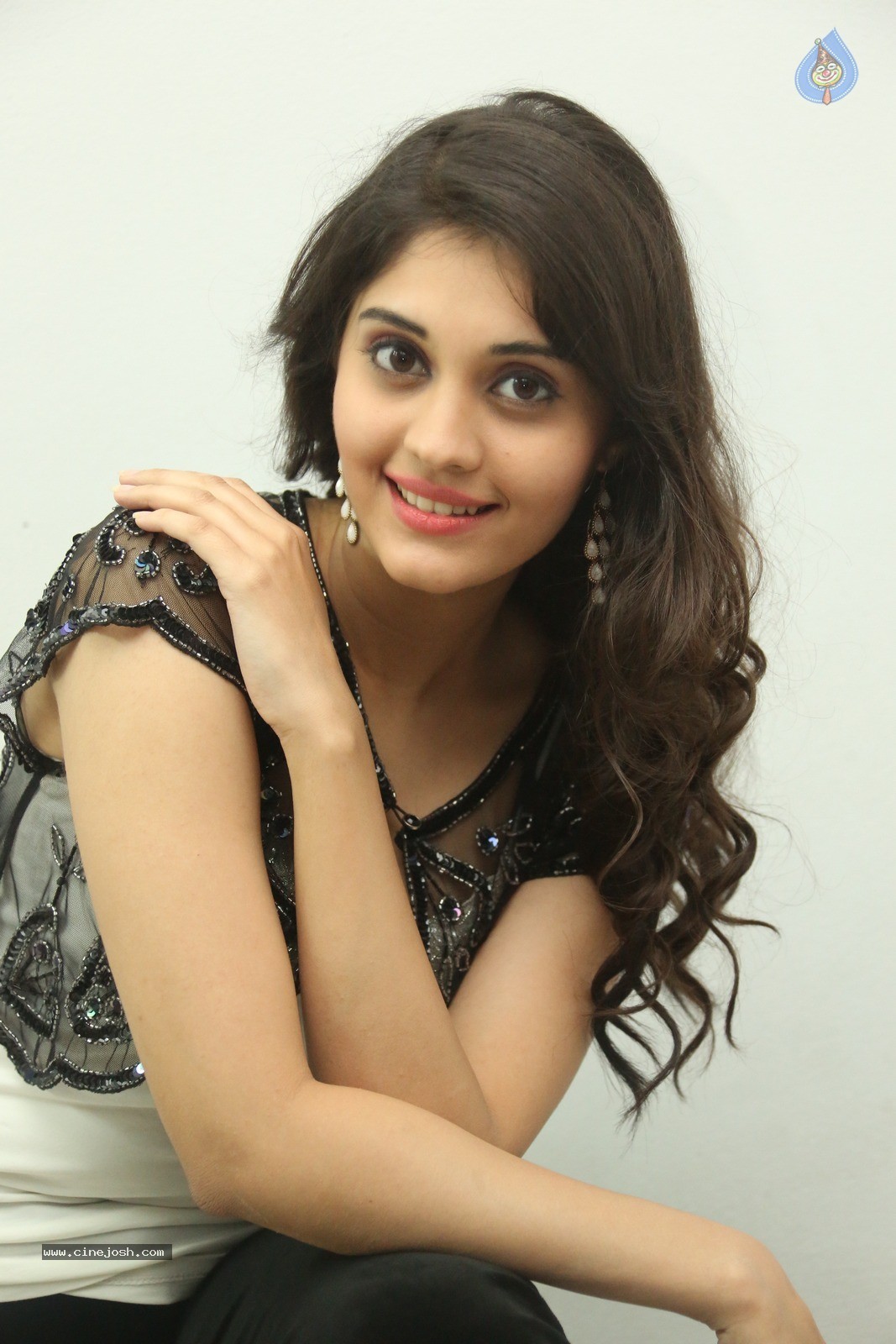 Surabhi New Gallery - 60 / 60 photos