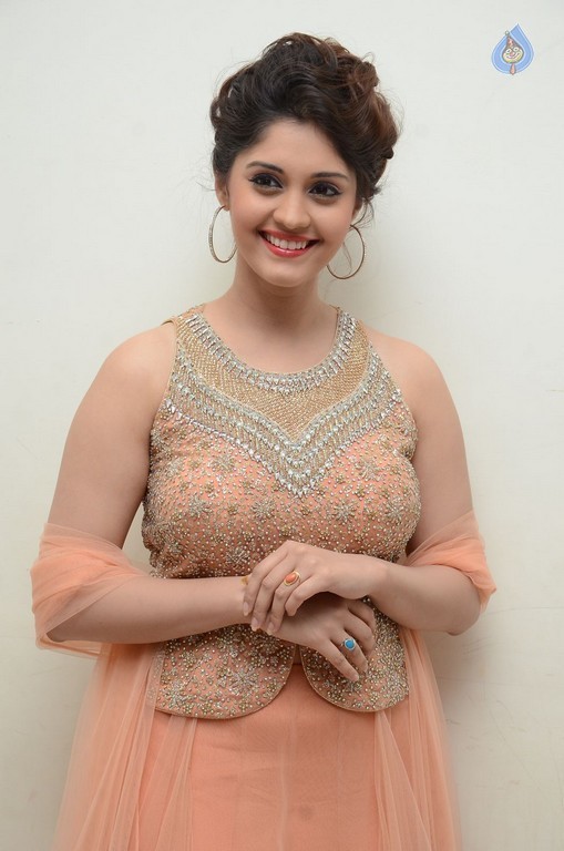 Surabhi New Images - 6 / 42 photos