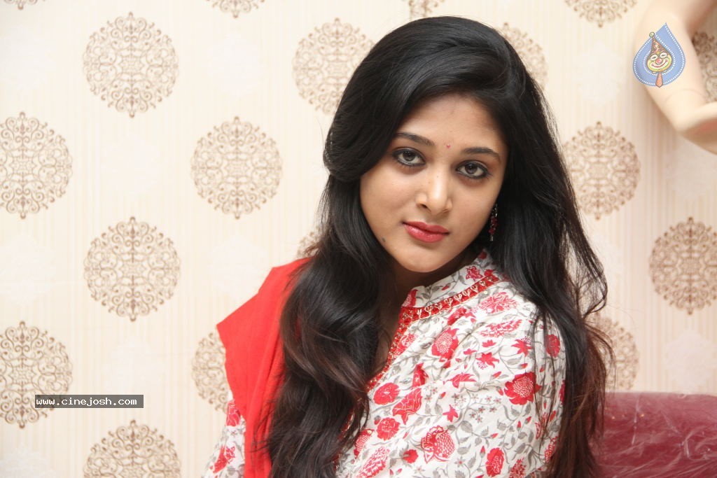 Sushma New Stills - 66 / 130 photos