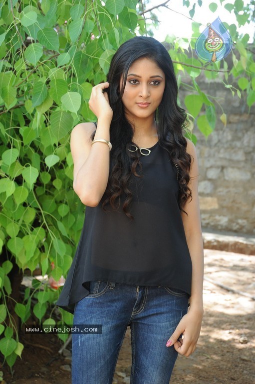 Sushma Raj Stills - 41 / 73 photos